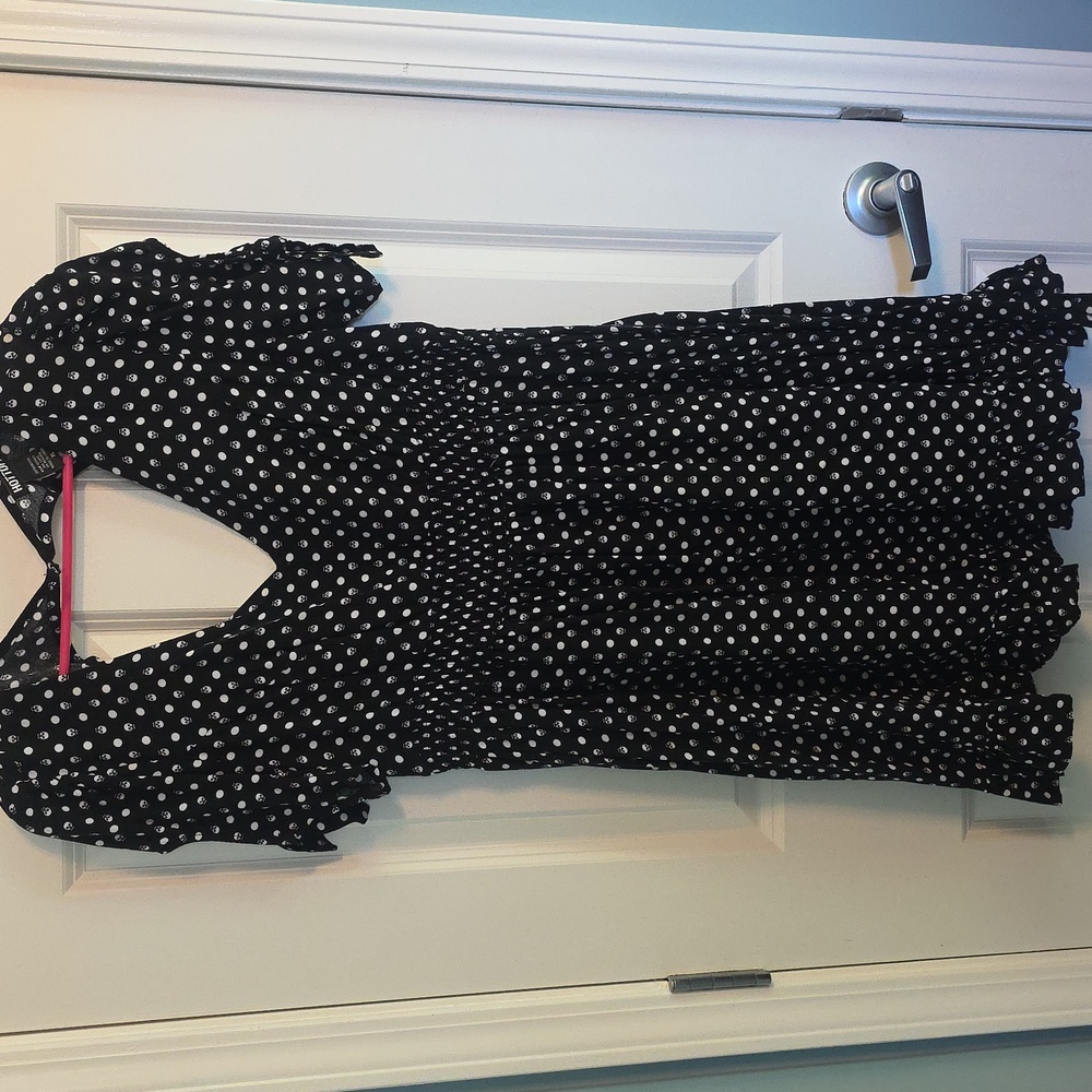 Hot Topic Black and White Skull Polka Dot Mini Dress